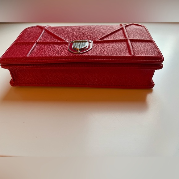 **SOLD** Dior diorama clutch with removabale crossbody strap-SHW - Picture 8 of 9